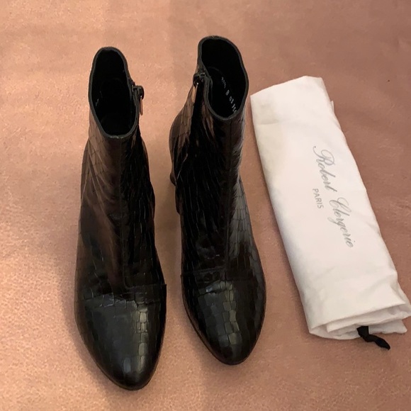 Robert Clergerie Shoes